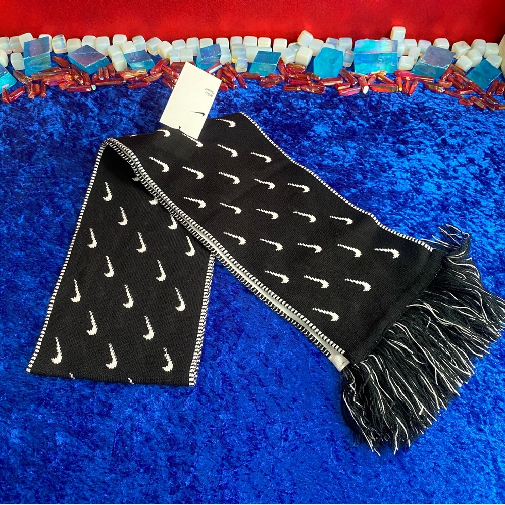 UNISEX NIKE SCARF BLACK/WHITE